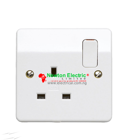 MK Electric Logic Plus 13Amp single socket K2757WHI